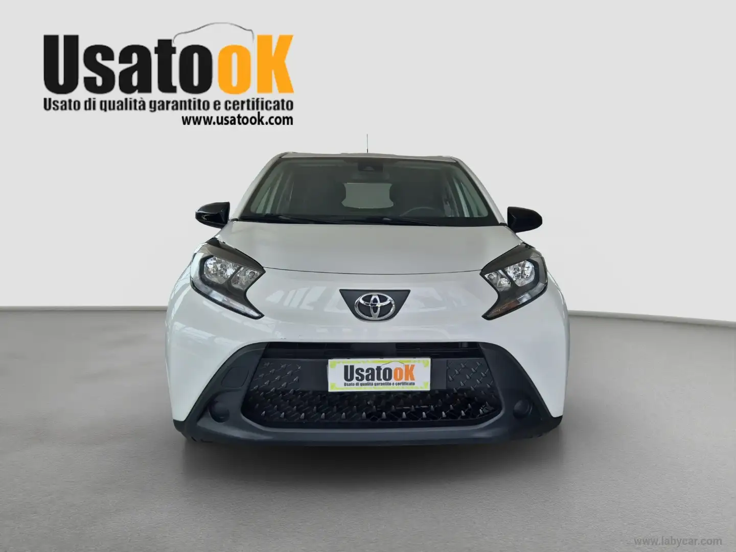 Toyota Aygo X 1.0 VVT-i 72 CV 5p. Active ADATTA ANCHE A NEOPAT Wit - 2