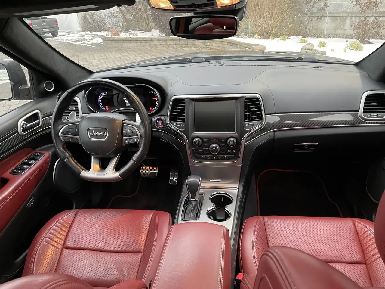 Jeep Grand Cherokee снимка Jeep Grand Cherokee