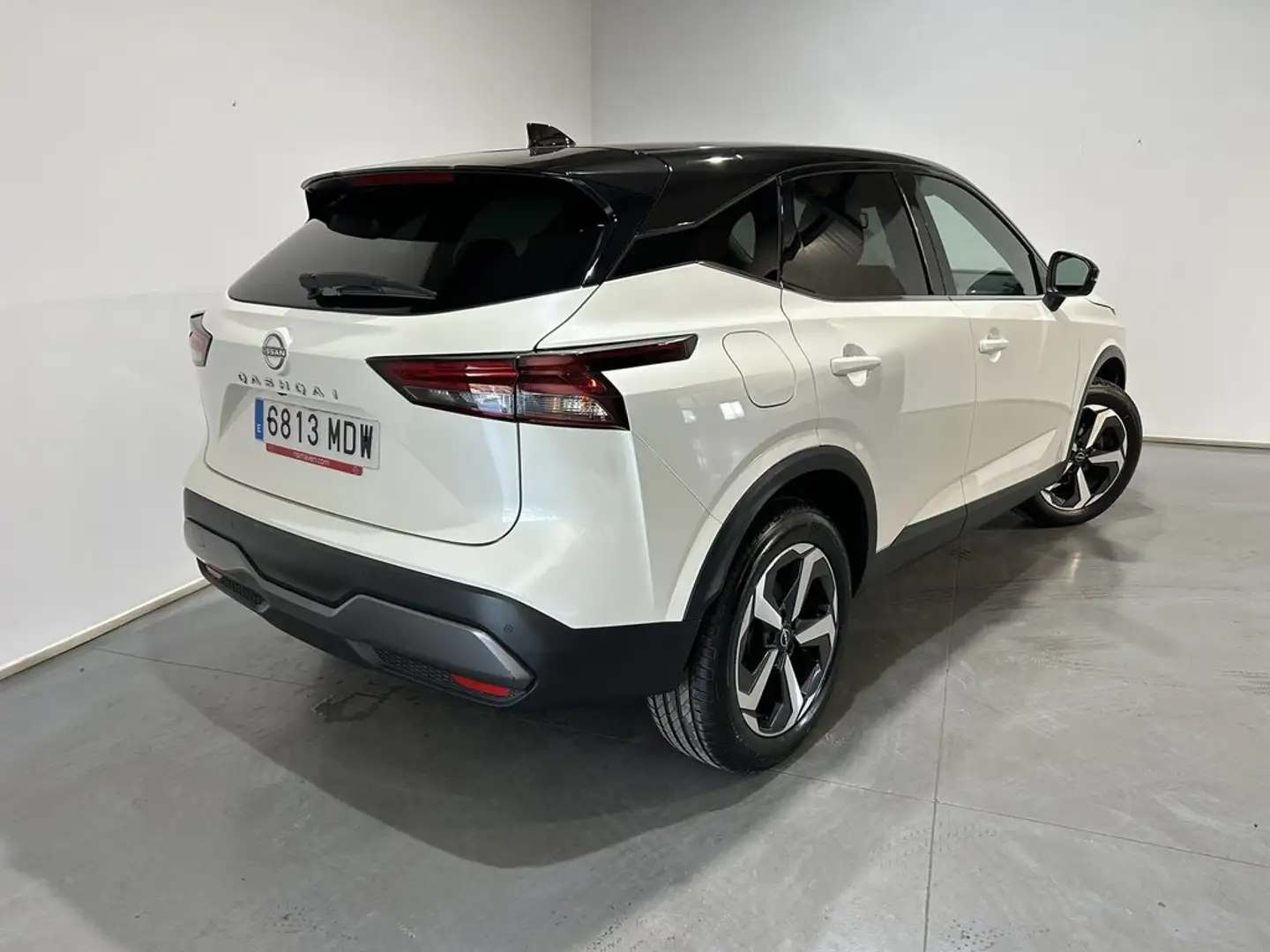 Nissan Qashqai 1.3 DIG-T 140cv mHEV 4x2 N-Connecta Blanco - 2