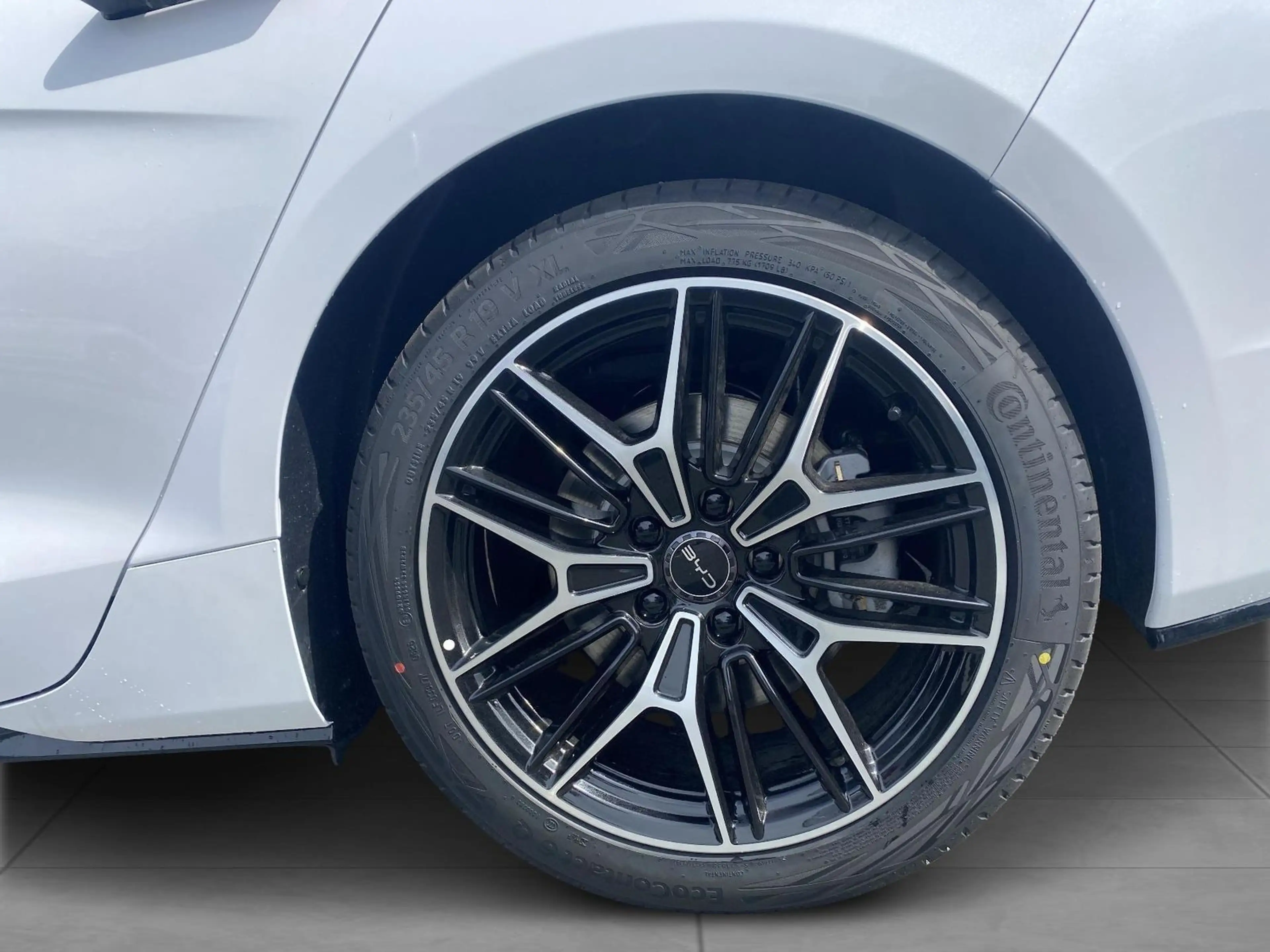 BYD Seal 2026 Design 82 kWh Kamera Navi — photo 6