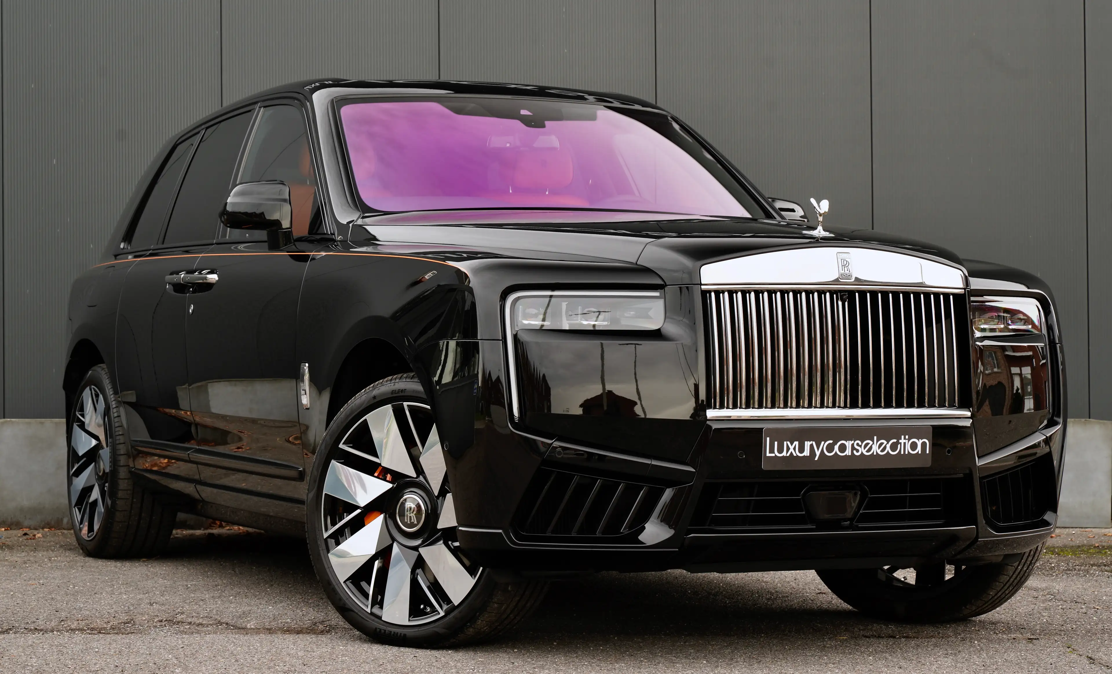 Rolls-Royce Cullinan Series II MY25 *STAR HEADLINER/BESPOKE AUDIO/FULL* — photo 3