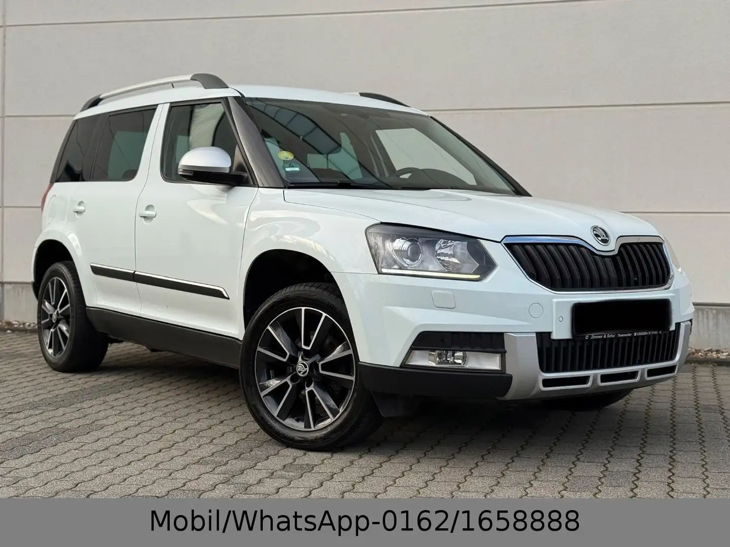 Skoda Yeti Ambition Outdoor 4x4 Automatic Weiß - 1