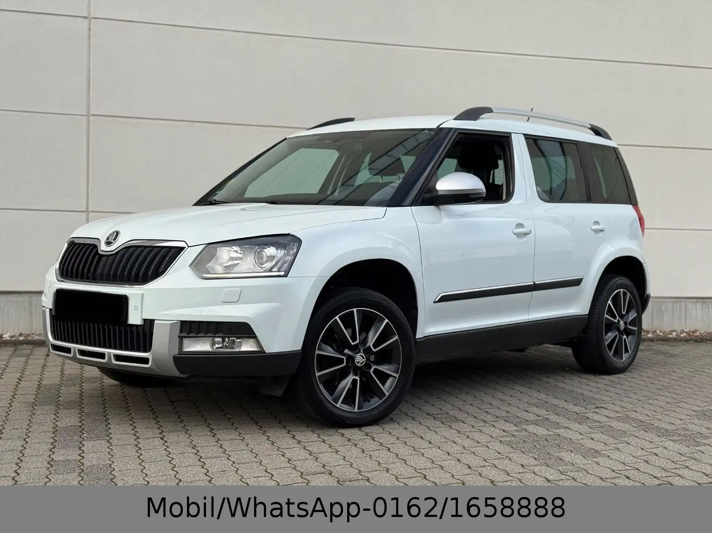 Skoda Yeti Ambition Outdoor 4x4 Automatic Weiß - 2
