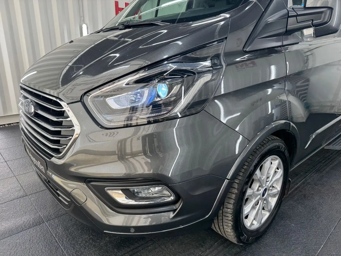 Ford Tourneo Custom 2.0TDCi Titanium/ACC/Bi-Xen/Leder/ Grau - 2