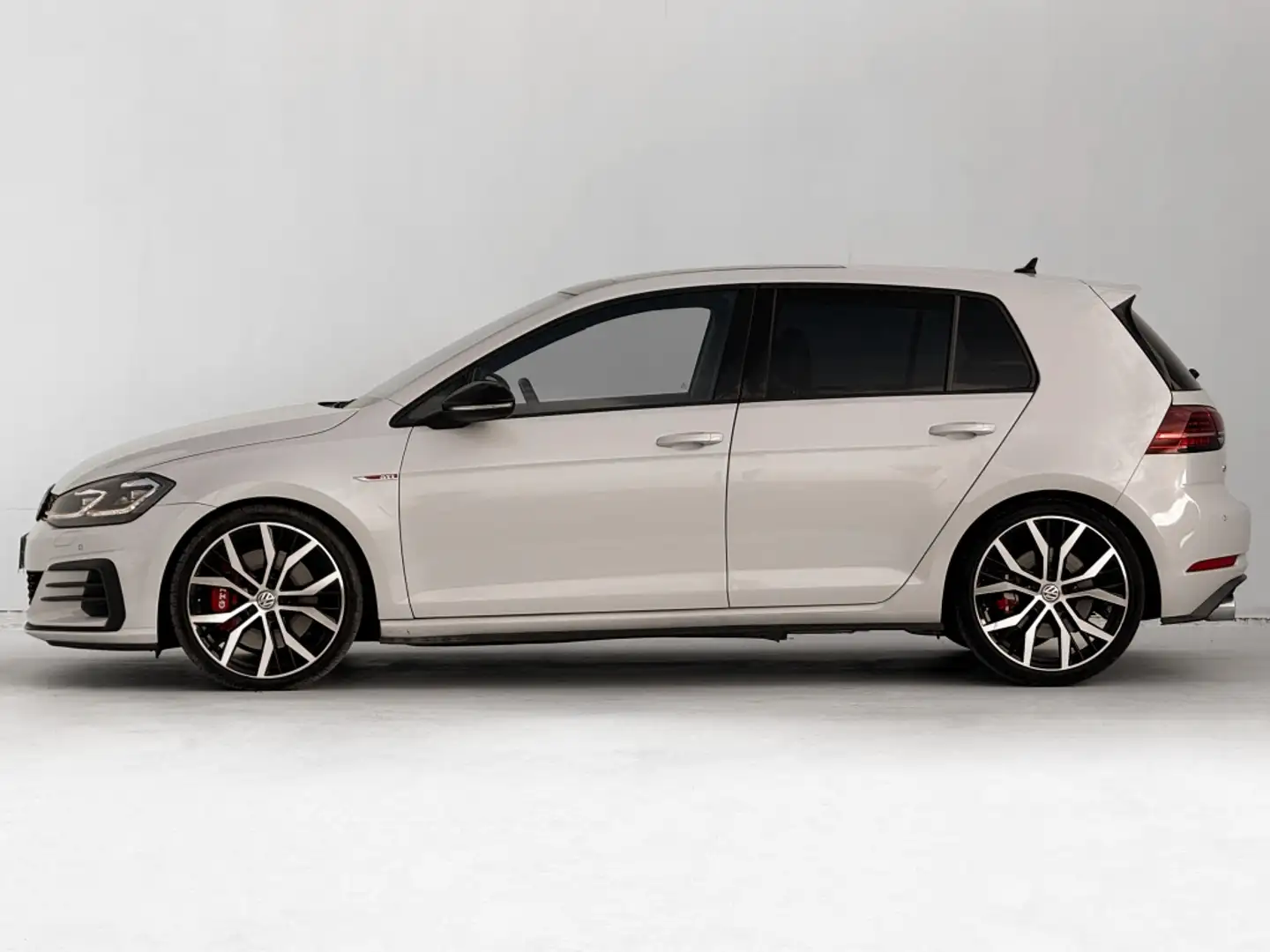 Volkswagen Golf GTI 2.0 TSI Performance DSG7 180kW Gris - 2