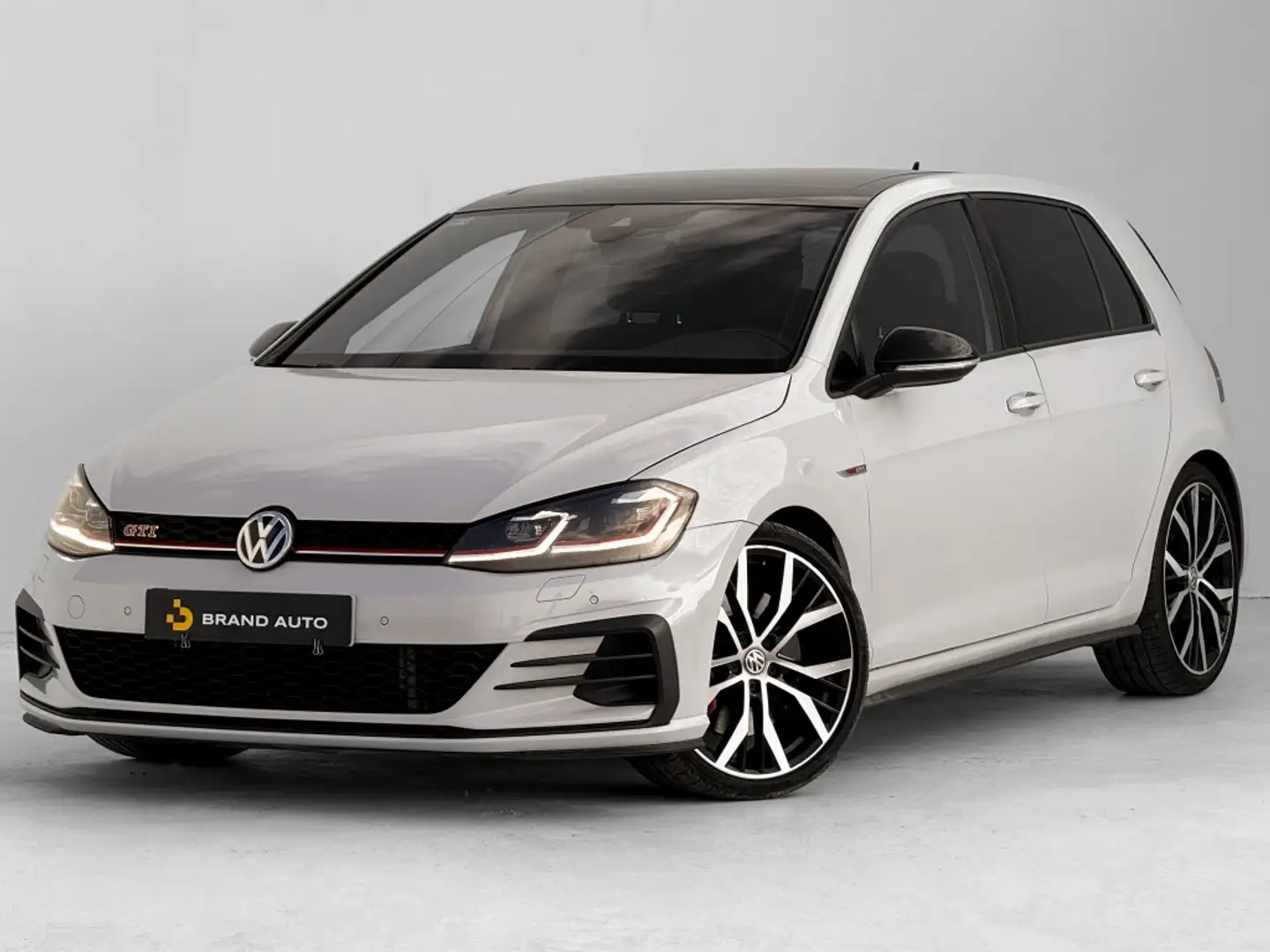 Volkswagen Golf GTI 2.0 TSI Performance DSG7 180kW Gris - 1