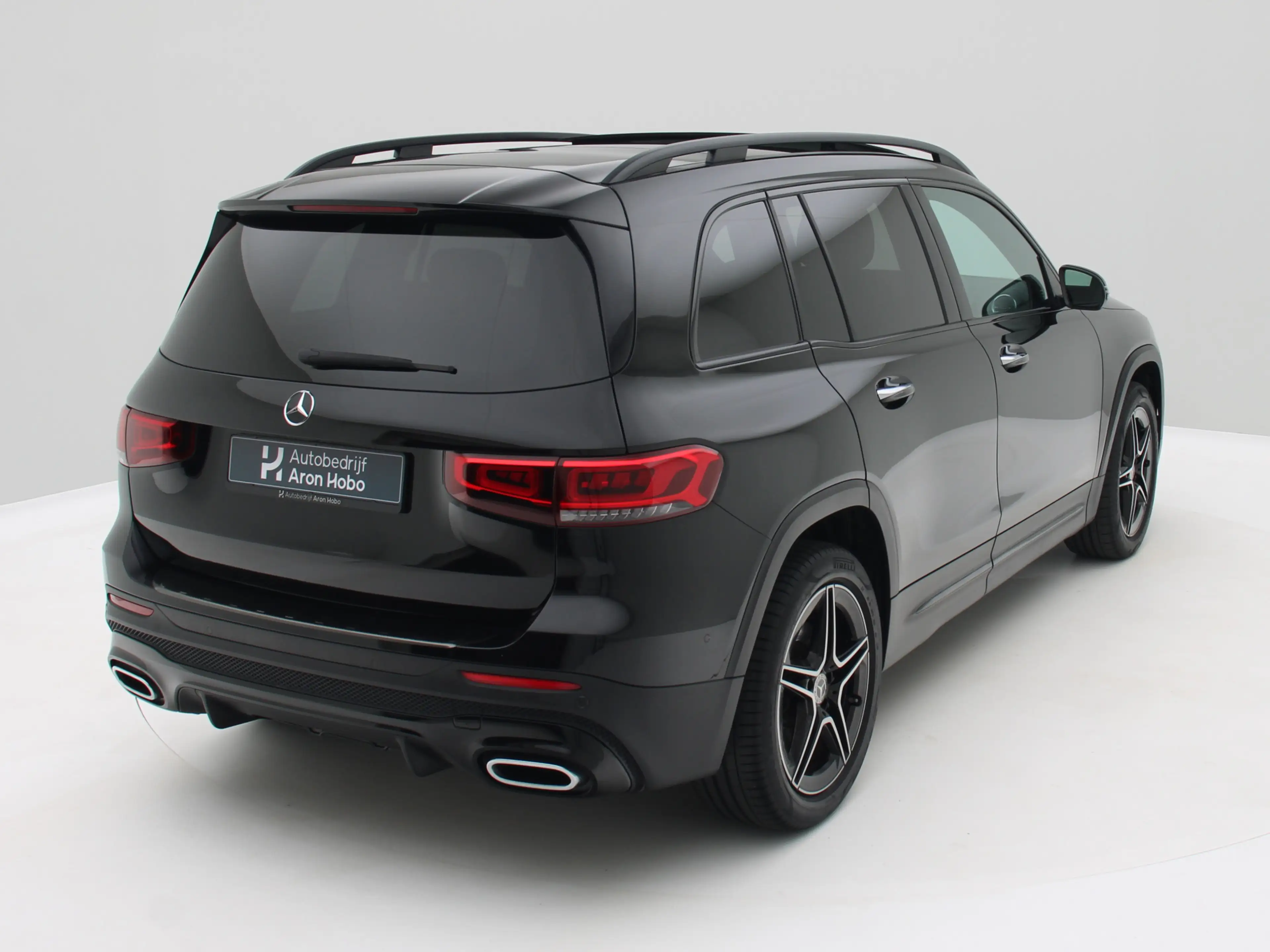 Mercedes-Benz GLB 200 AMG 7p. Pano, Trekhaak, Distronic, Memory — photo 5