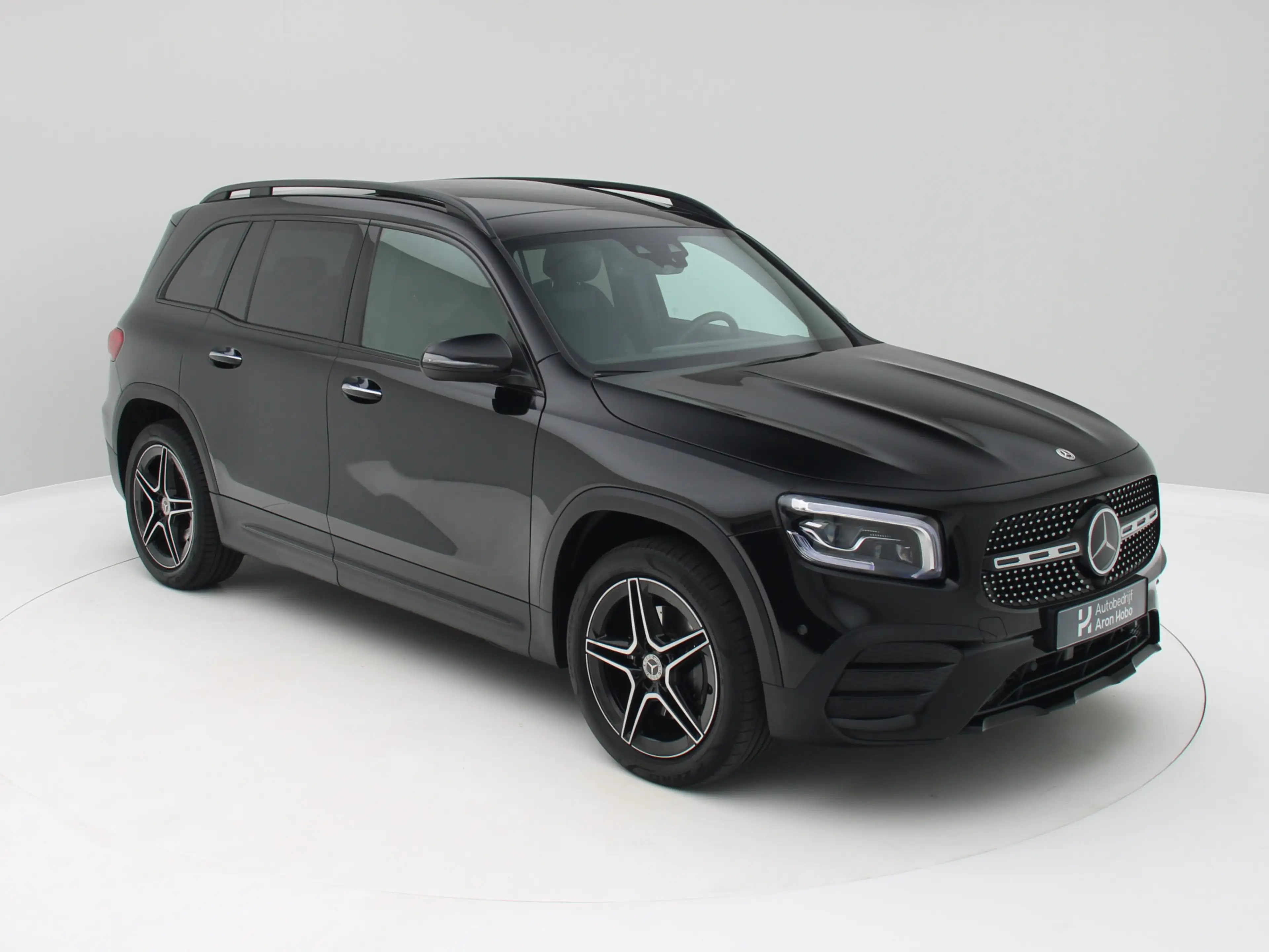 Mercedes-Benz GLB 200 AMG 7p. Pano, Trekhaak, Distronic, Memory — photo 7