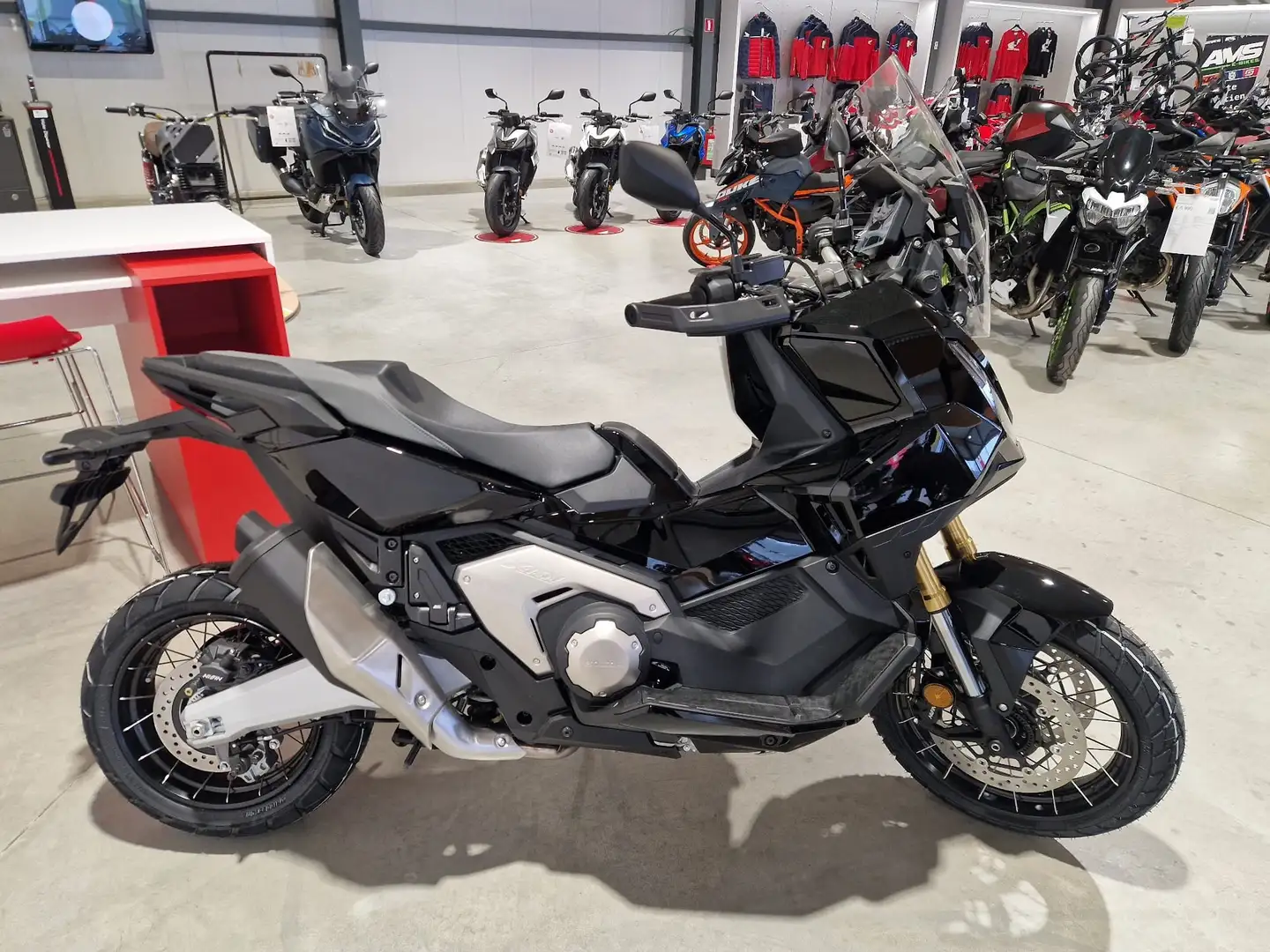 Honda X-ADV Negru - 1