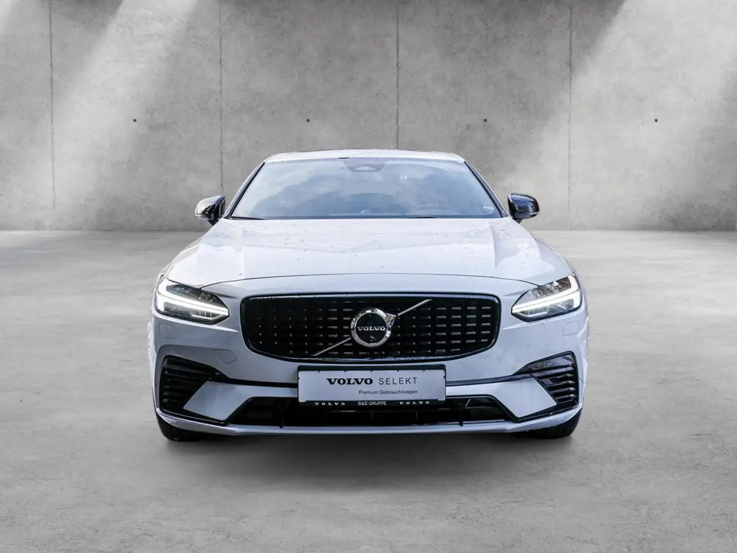 Volvo S90 T8 AWD Recharge Plug-In Hybrid Ultimate Dark Alb - 2