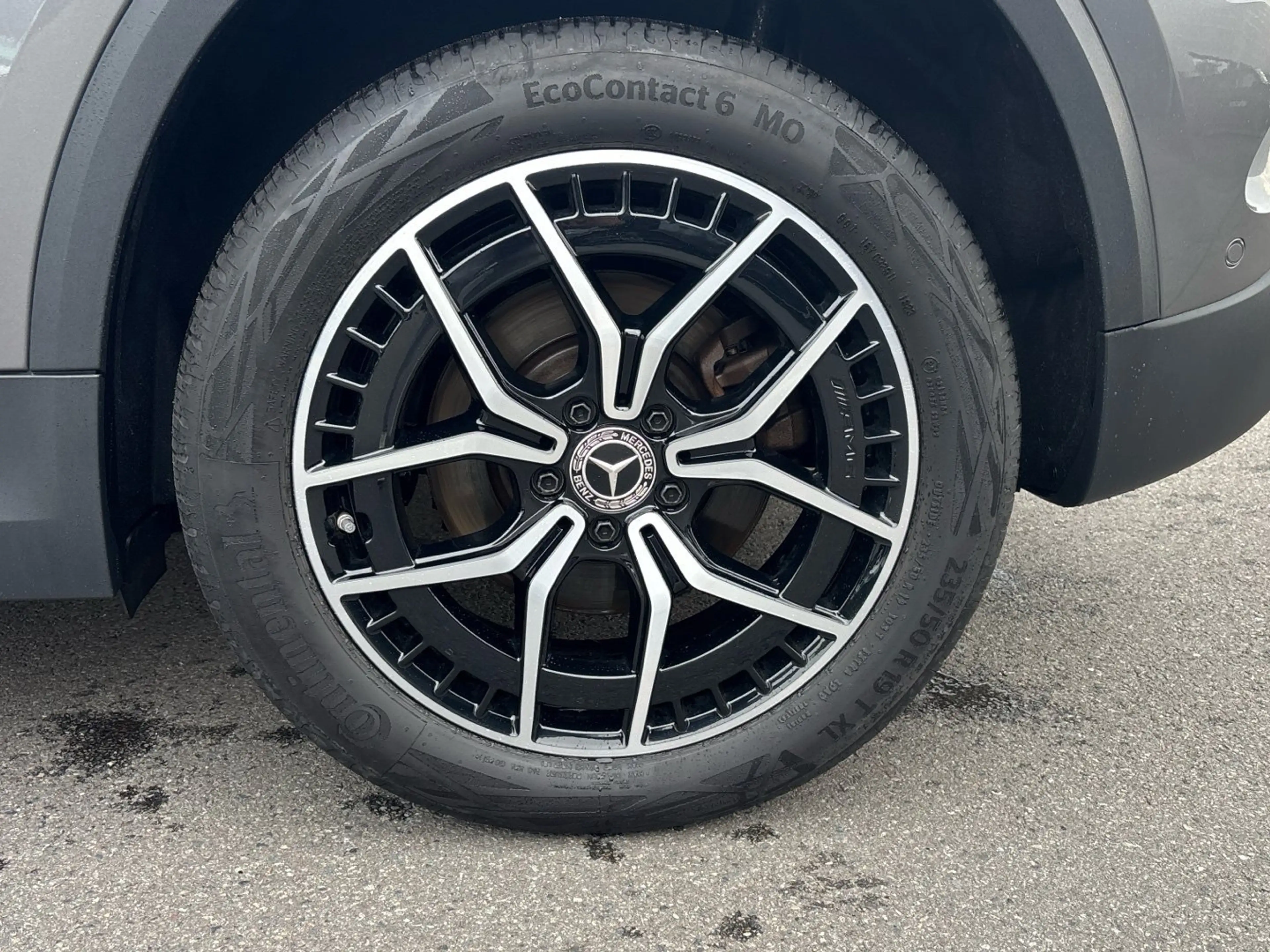 Mercedes-Benz EQA 300 4M AMG Distronic Kamera Ambiente AHK — photo 8