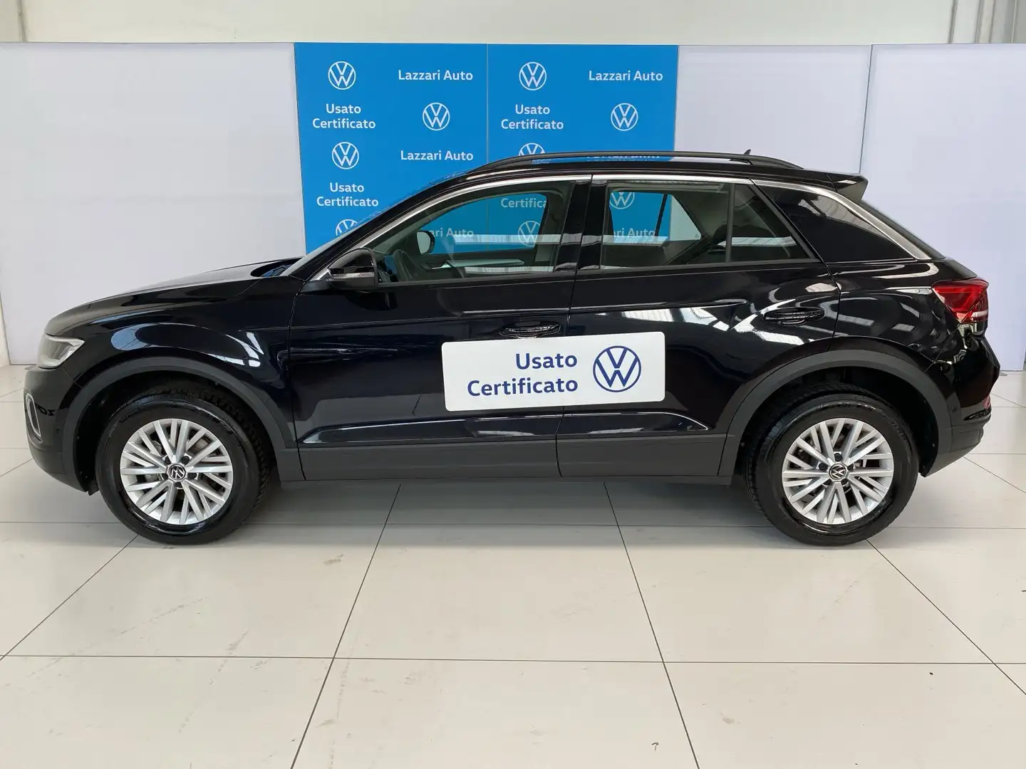 Volkswagen T-Roc 1.5 TSI ACT DSG Life Noir - 2