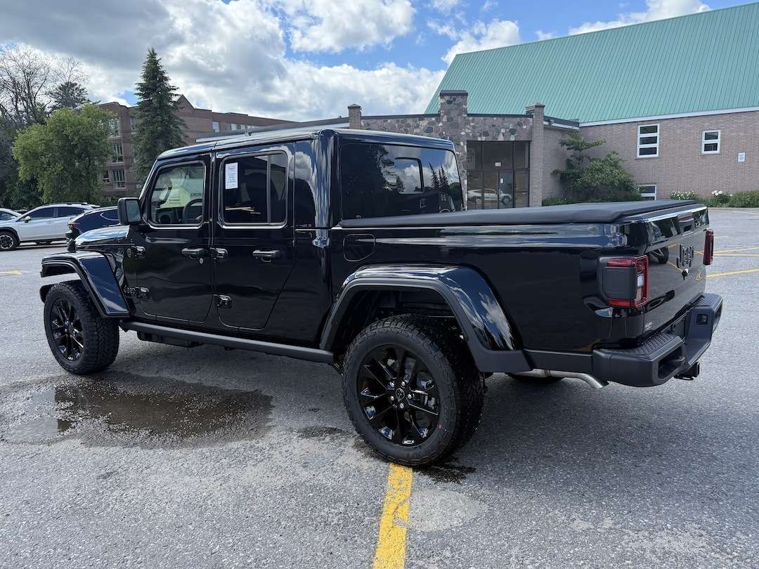 2026 Jeep Gladiator
