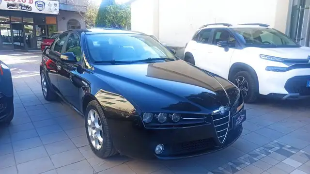 Alfa Romeo 1.9 JTDm Distinctive