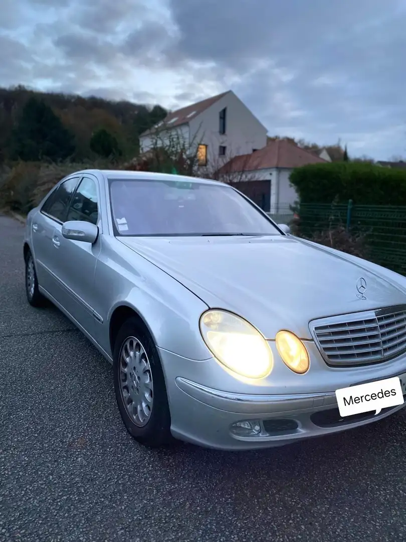 Mercedes-Benz E 220 CDI Elegance - 1