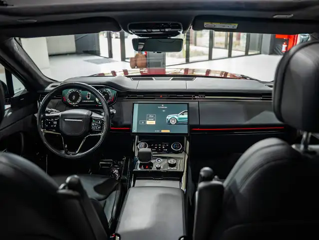 Land Rover Range Rover Sport view 14