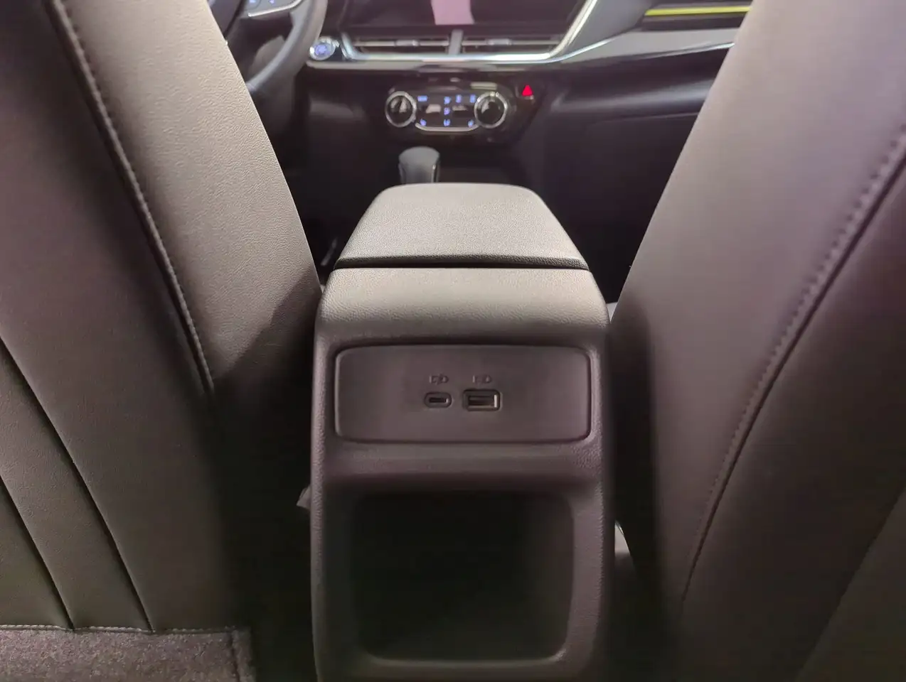 Chevrolet Trax снимка Chevrolet Trax