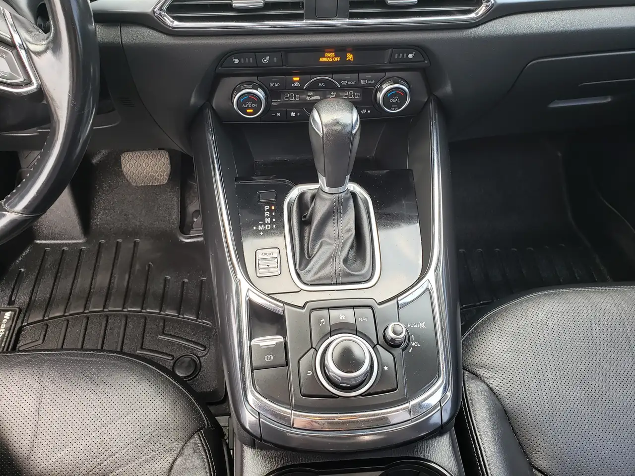 Mazda CX-9 снимка Mazda CX-9
