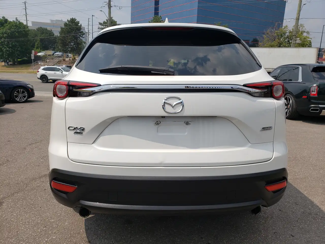 Mazda CX-9 снимка Mazda CX-9