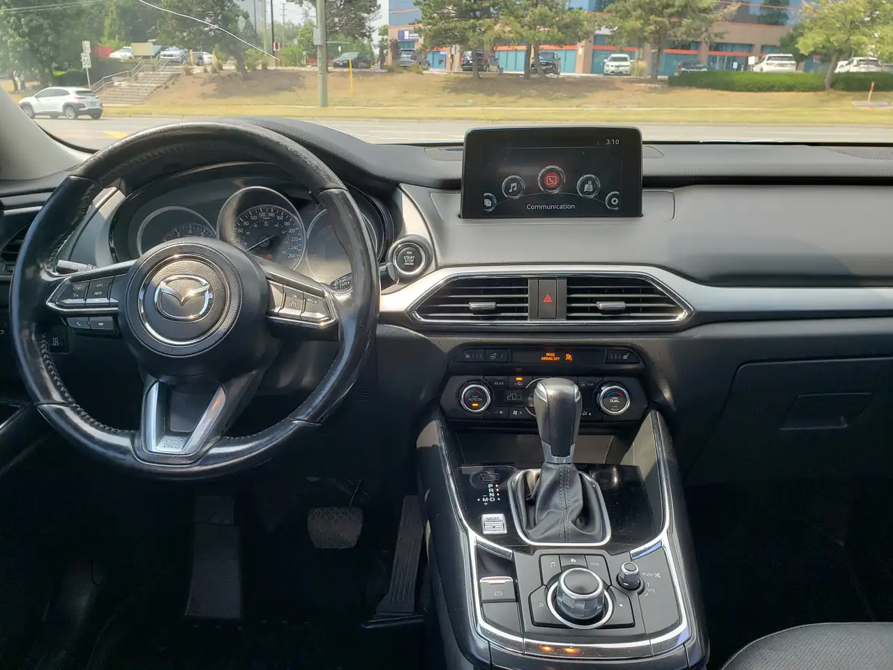 Mazda CX-9 снимка Mazda CX-9