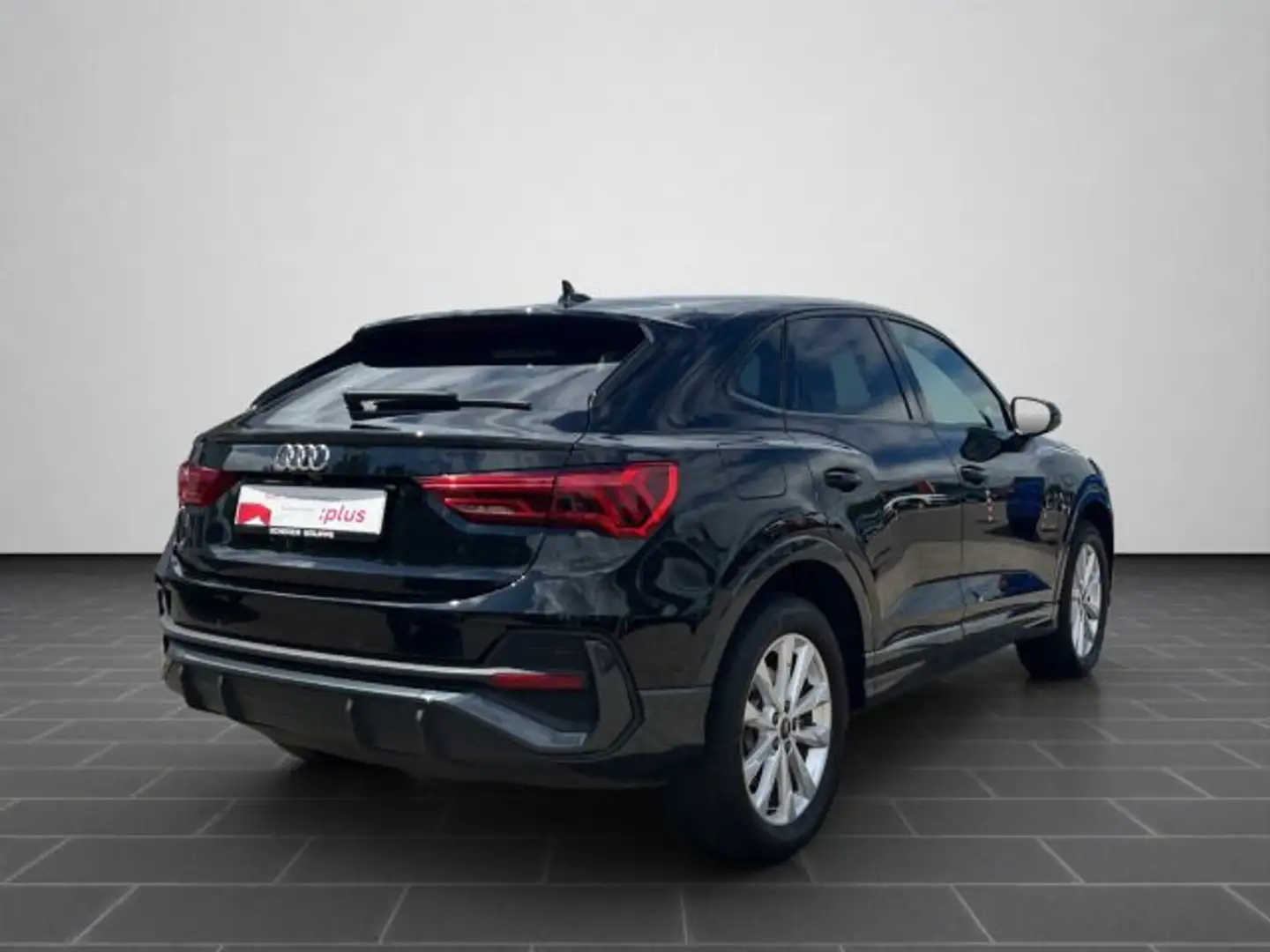 Audi Q3 TFSI e 45 AHK LED S-LINE KAMERA OPT Schwarz - 2