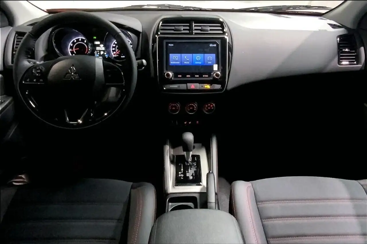 Mitsubishi RVR снимка Mitsubishi RVR