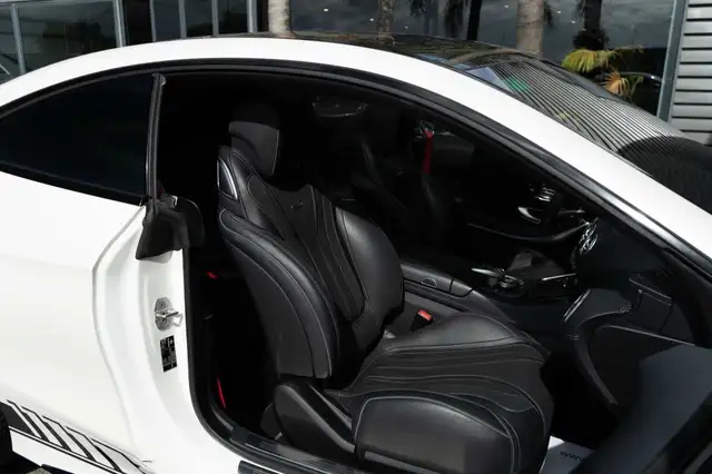 Mercedes-Benz S-Class view 20