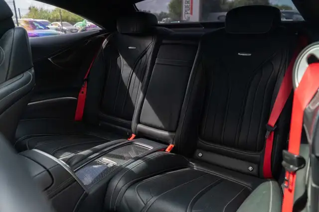 Mercedes-Benz S-Class view 19