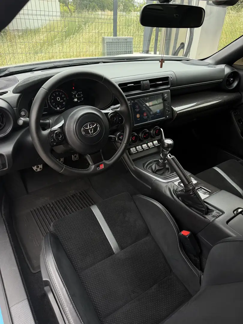 Toyota GR86 Manual - 2