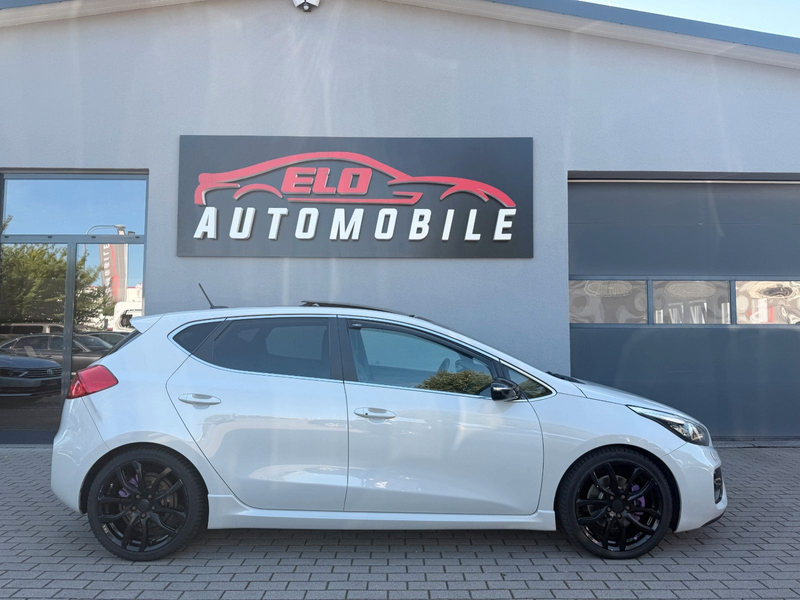 Kia Ceed / cee'd Ceed GT-Track 1.6-GDi*Navi*Panorama*Xenon — photo 2