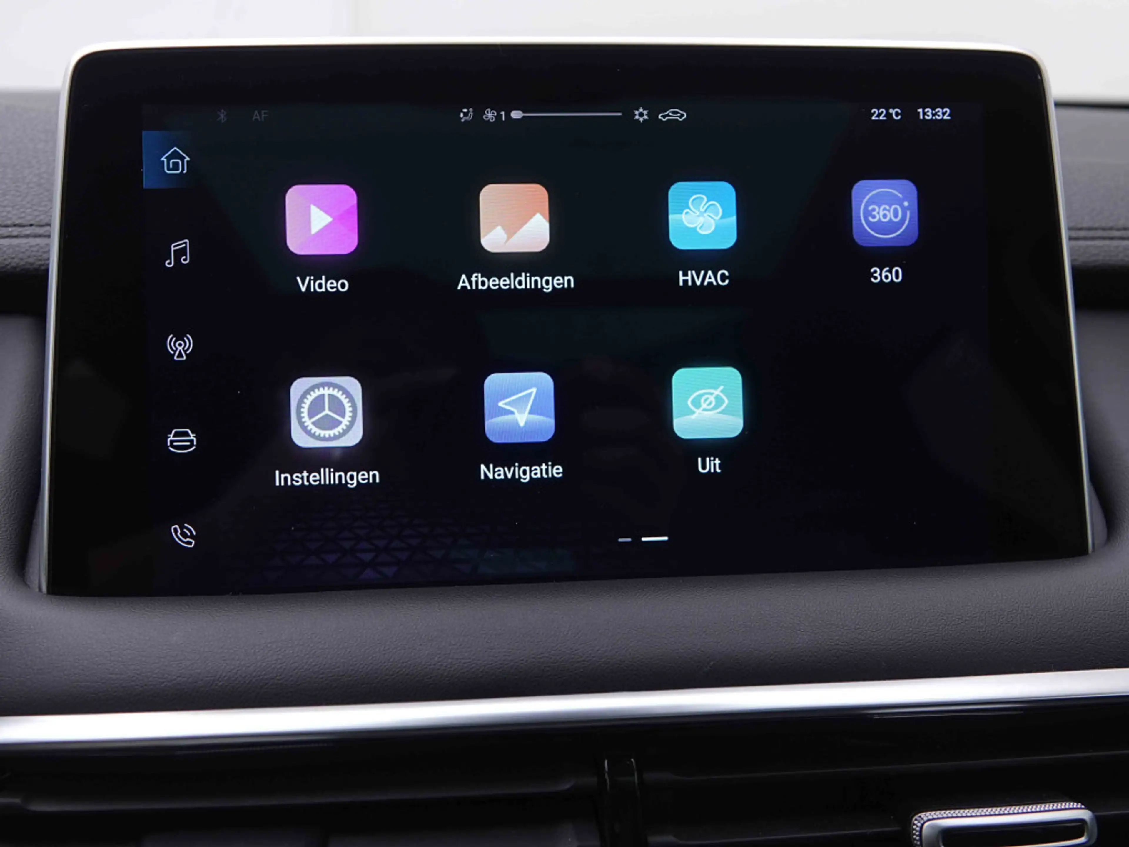 MG HS 1.5 T-GDi 162 Luxury | Pano | Leather | 360Cam | GPS | LED | ALU18 — photo 13