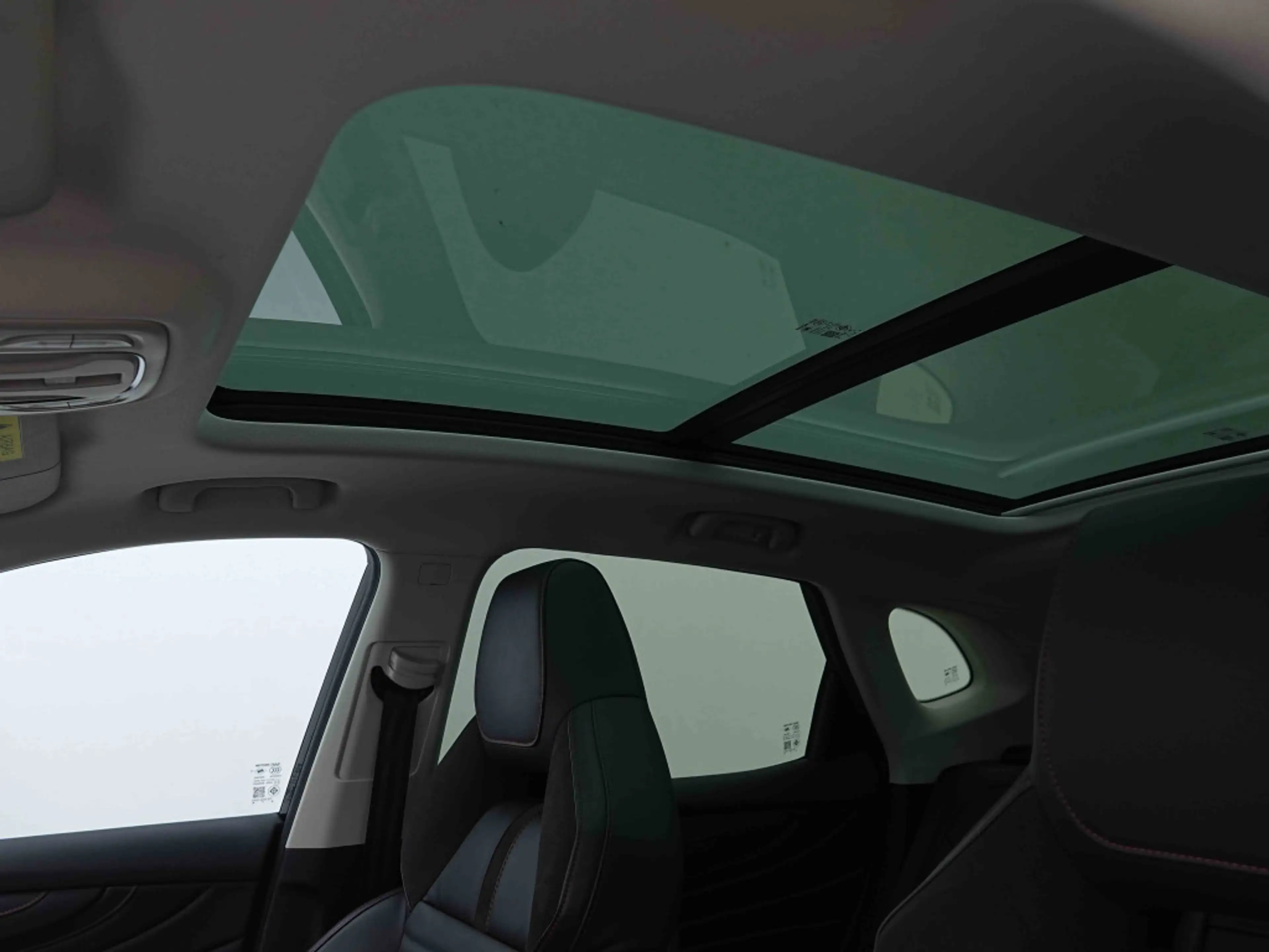 MG HS 1.5 T-GDi 162 Luxury | Pano | Leather | 360Cam | GPS | LED | ALU18 — photo 9