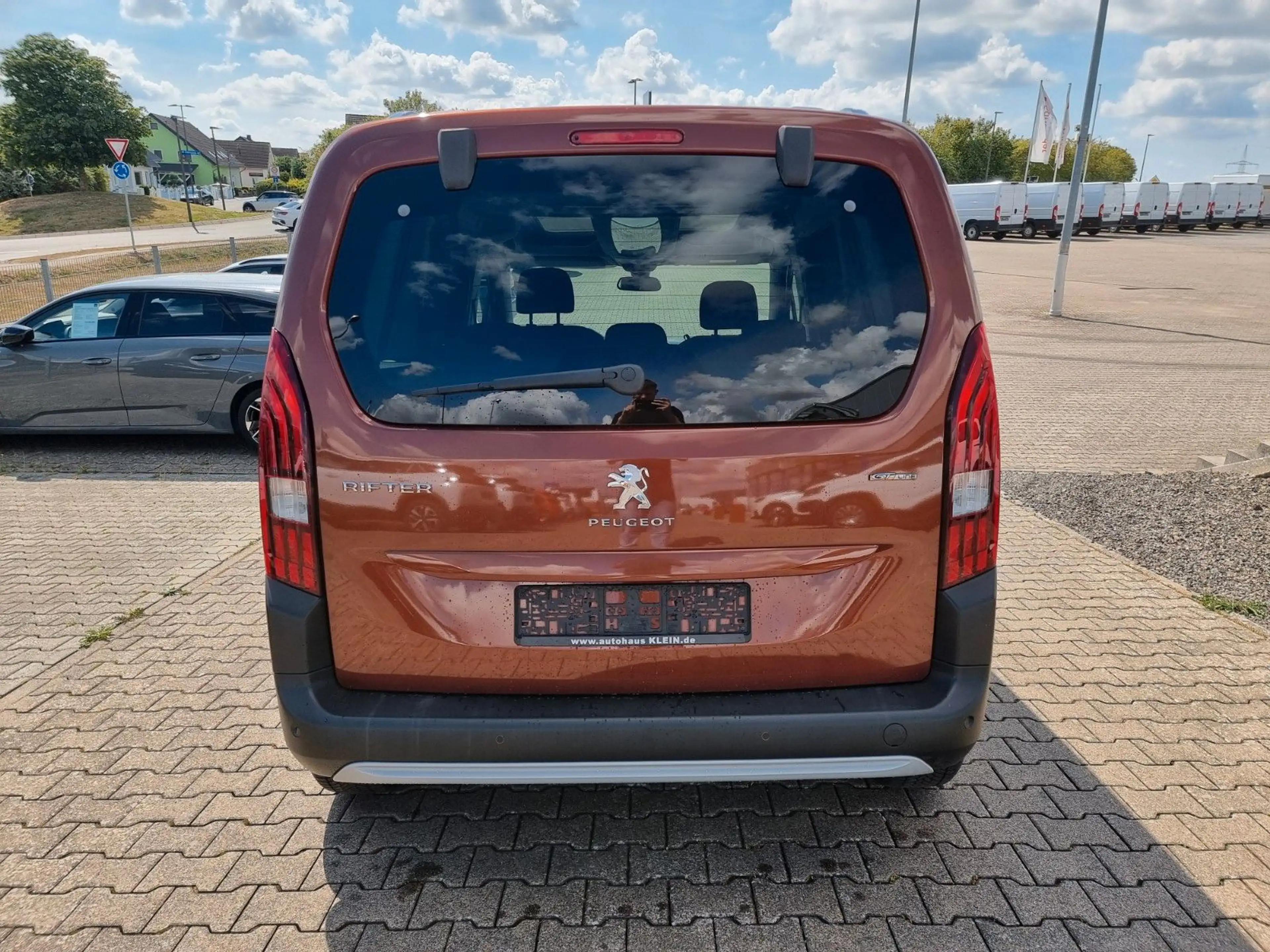 Peugeot Rifter BlueHDi 130 EAT8 GT *TEMP*NAVI*KLIMA*PDC — photo 5