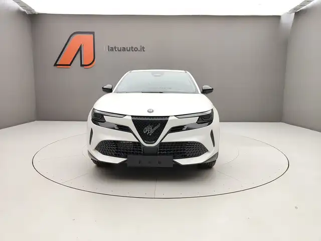 Alfa Romeo Junior view 2