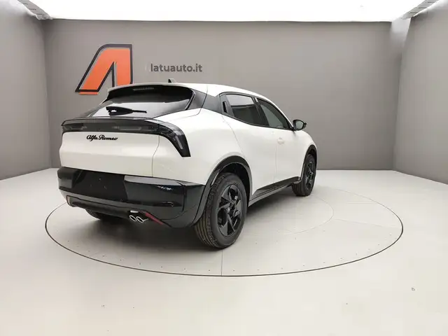 Alfa Romeo Junior view 7