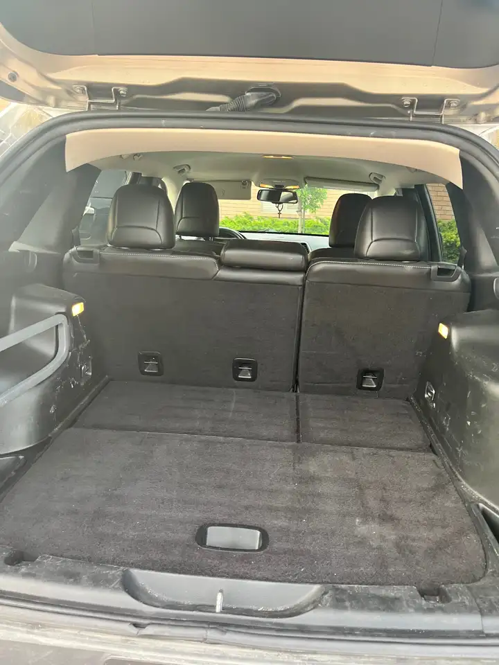 Jeep Cherokee photo Jeep Cherokee