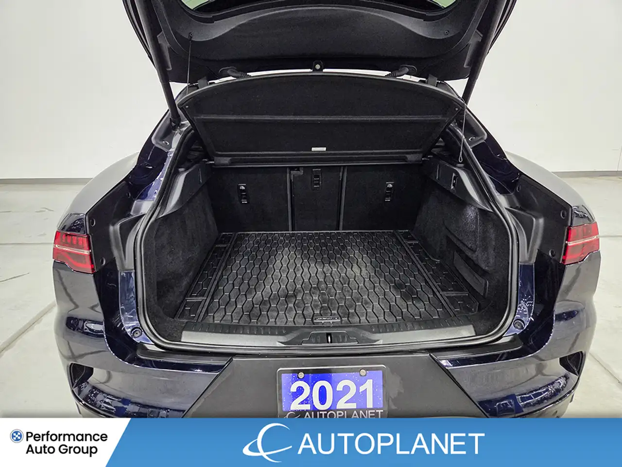 Jaguar I-Pace снимка Jaguar I-Pace