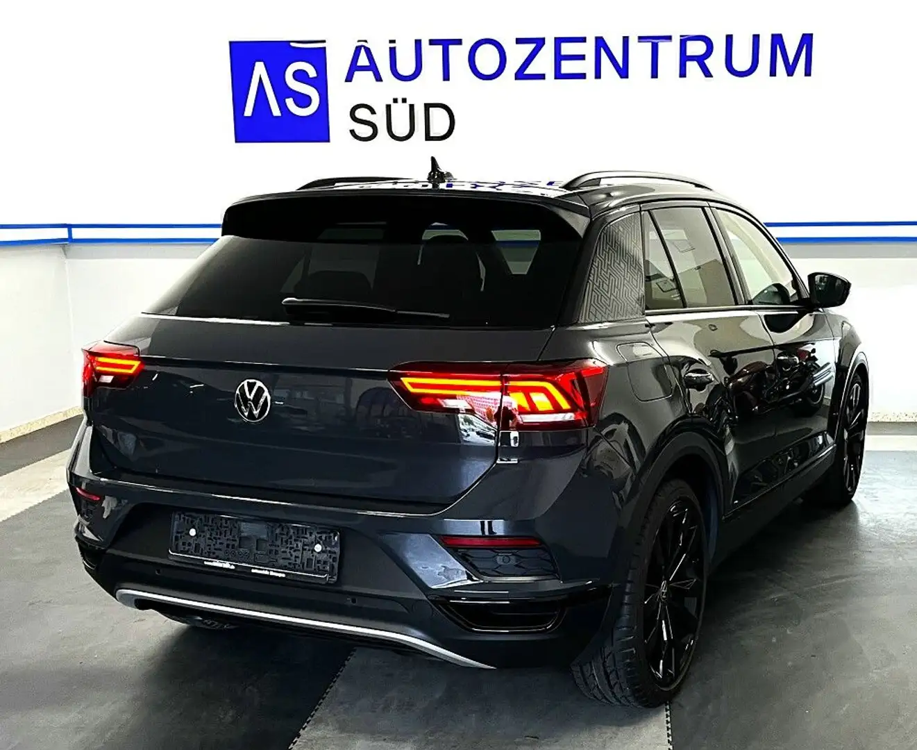 Volkswagen T-Roc 2.0 TDI SCR DSG Sport NAVI SHZ Grigio - 2