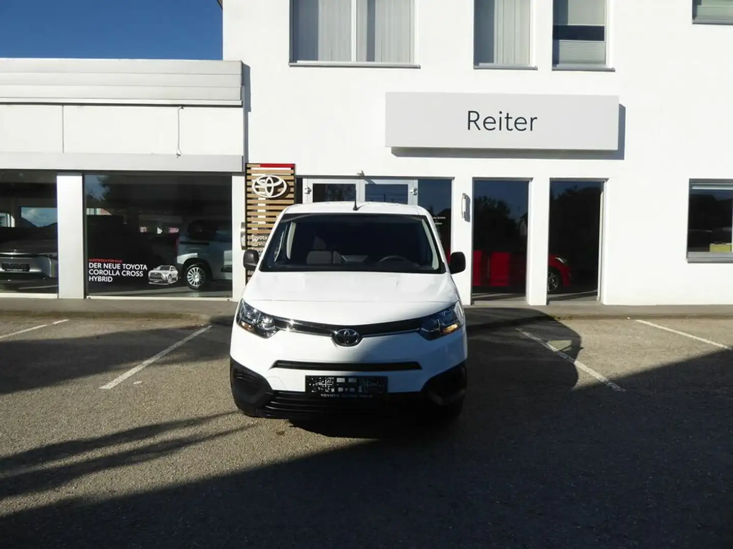 Toyota Proace City Pro Ace City Kastenwagen 1,5 D-4D 102 L1 *MWST* Weiß - 1