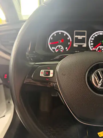 Volkswagen Polo view 14