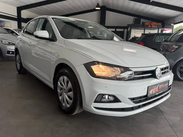 Volkswagen Polo view 2