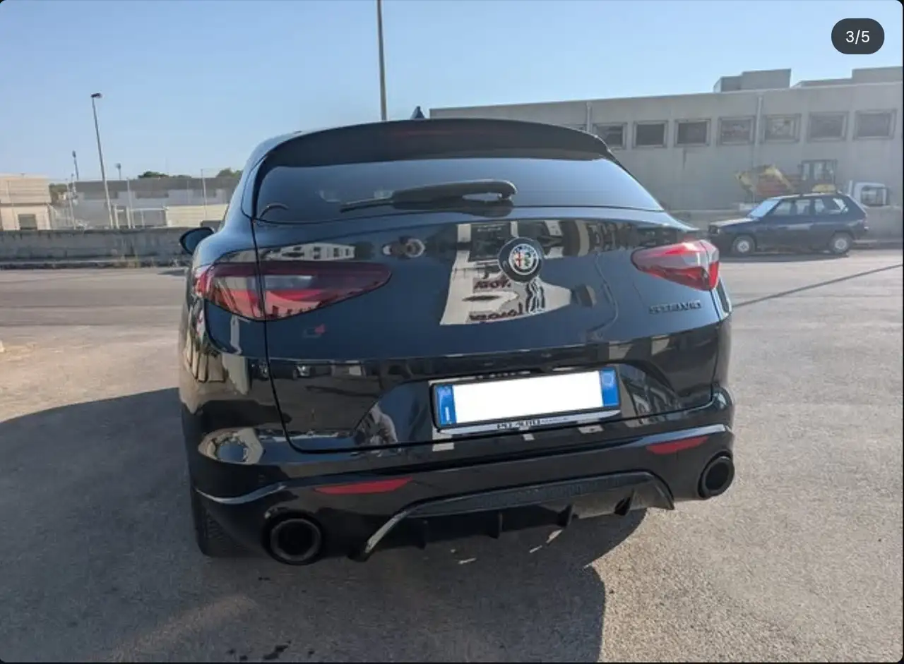 Alfa Romeo Stelvio 2021