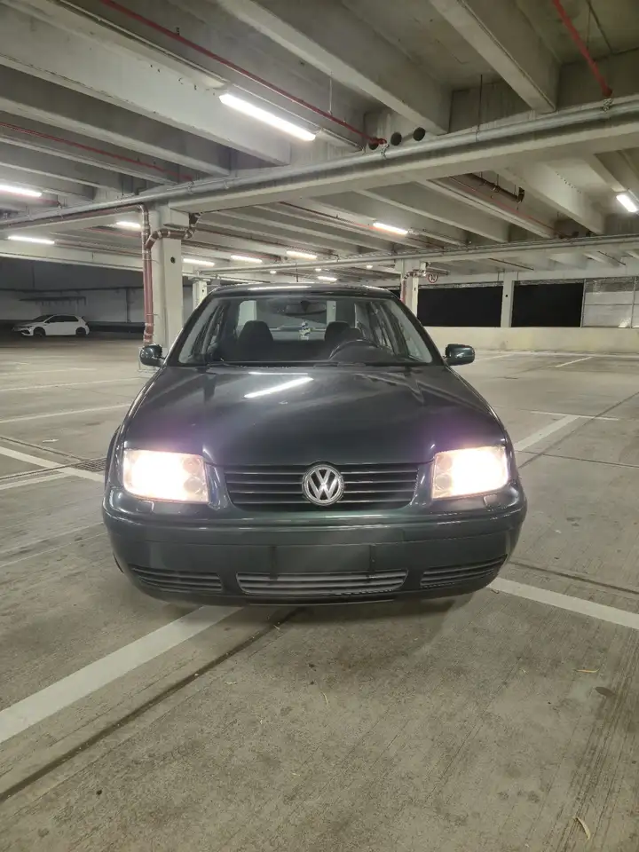 Volkswagen Bora 2.3 V5 Highline, foto 2