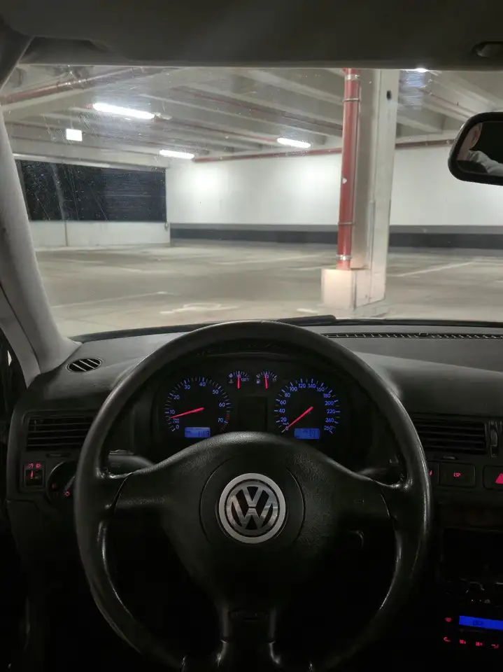 Volkswagen Bora 2.3 V5 Highline, foto 8