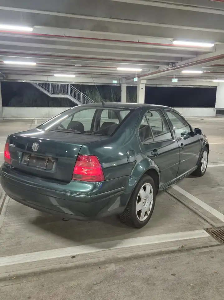 Volkswagen Bora 2.3 V5 Highline, foto 4