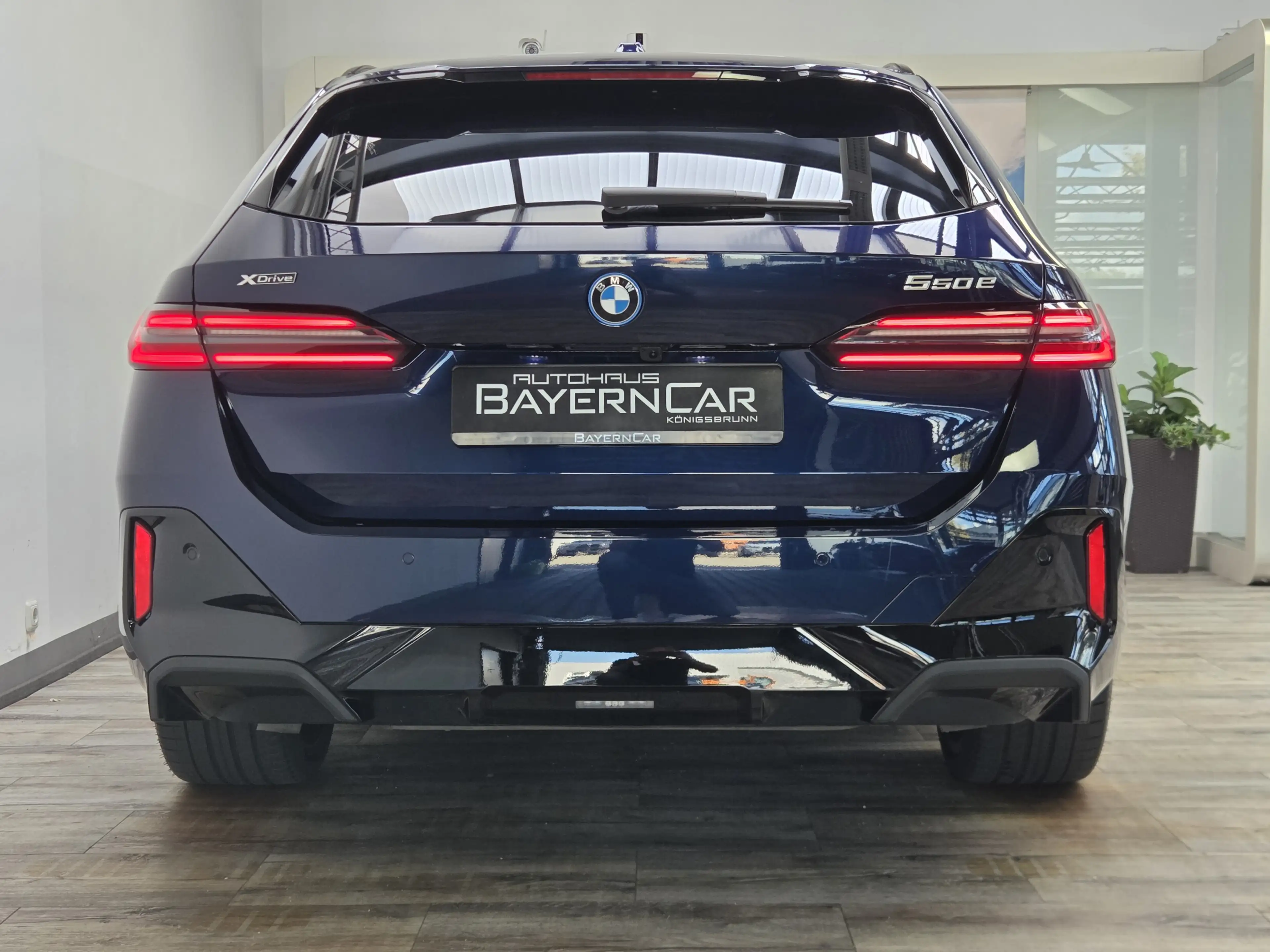 BMW 550 xDr. M Sport Pro B&W 21Zoll Sitzlüft. Pano — photo 5