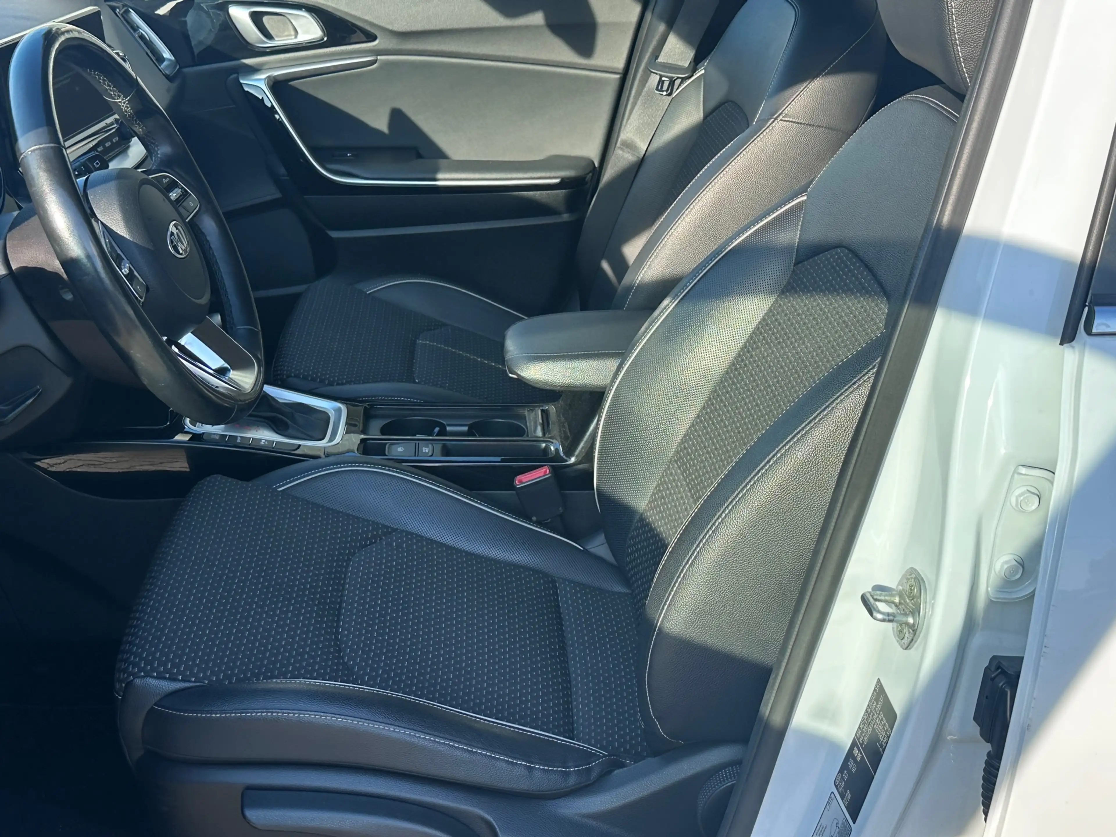 Kia Ceed SW / cee'd SW Sportswagon 1.6 GDI PHEV DynamicPlusLine EERSTE EI — photo 10