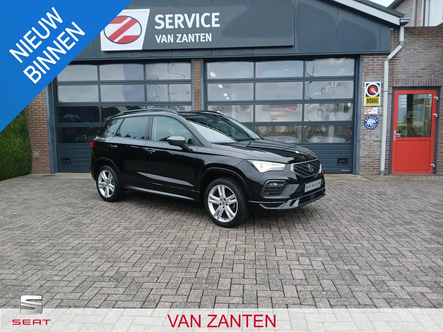 SEAT Ateca 1.5 TSI FR DSG-7 Business Intense + Panoramadak + Zwart - 1