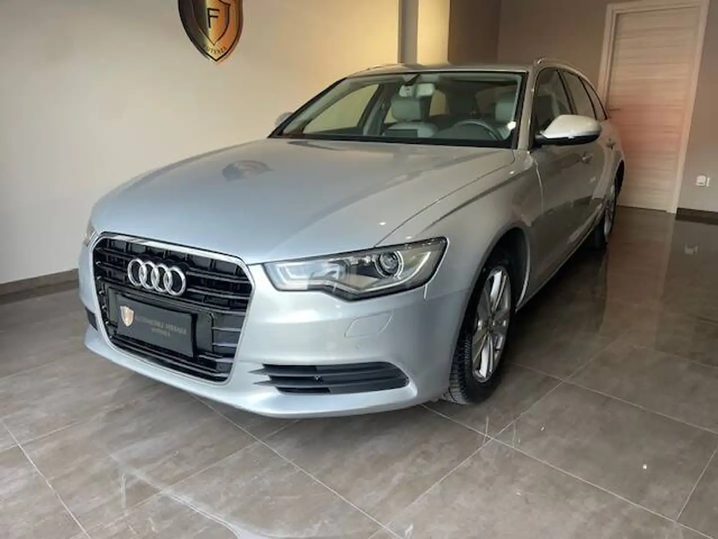 Audi A6 2.0 tdi Advanced 177cv multitronic Gris - 1