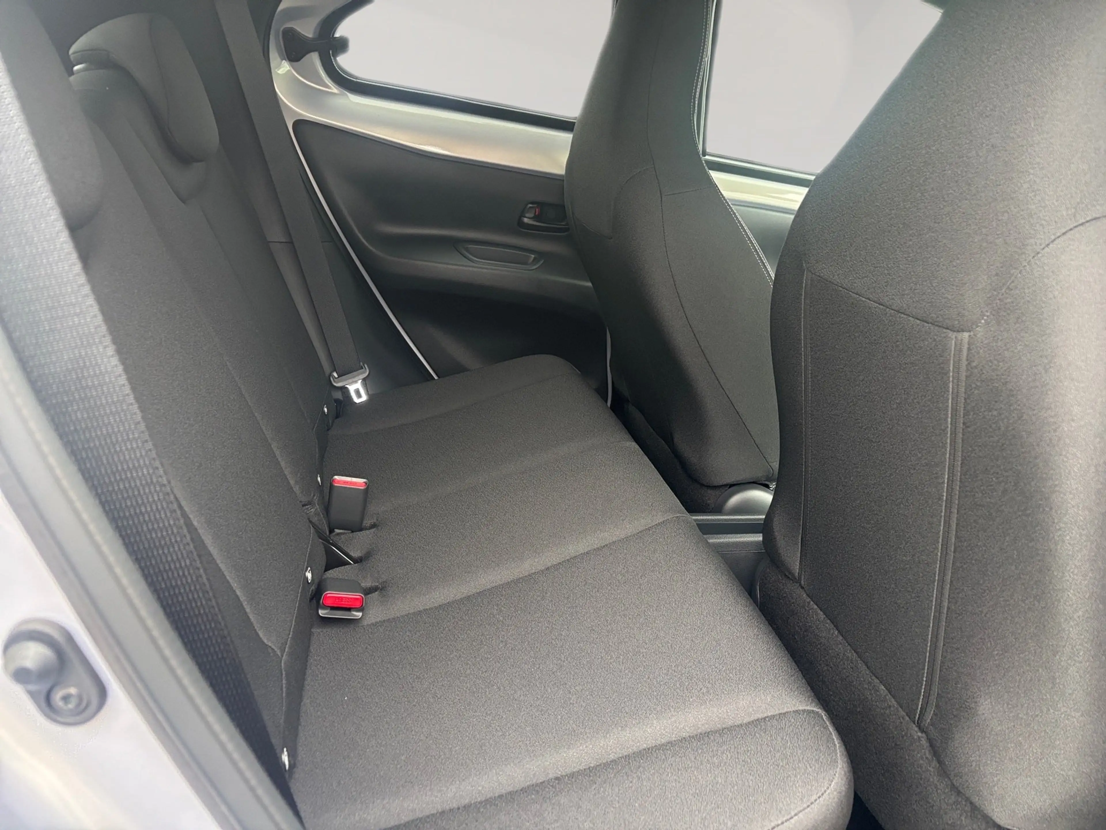 Toyota Aygo 1.5 Teamplayer AUT+DynLicht+Facelift+Kam. — photo 13